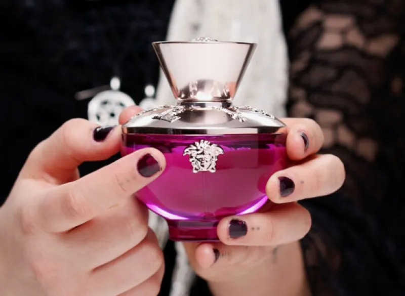 Versace Pour Femme Dylan Purple Perfume for Women 100ml – image 3