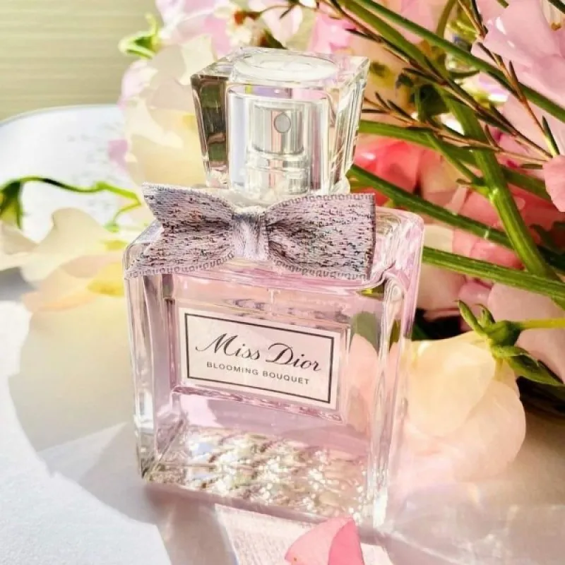 Miss Dior Perfume for Women – image 2