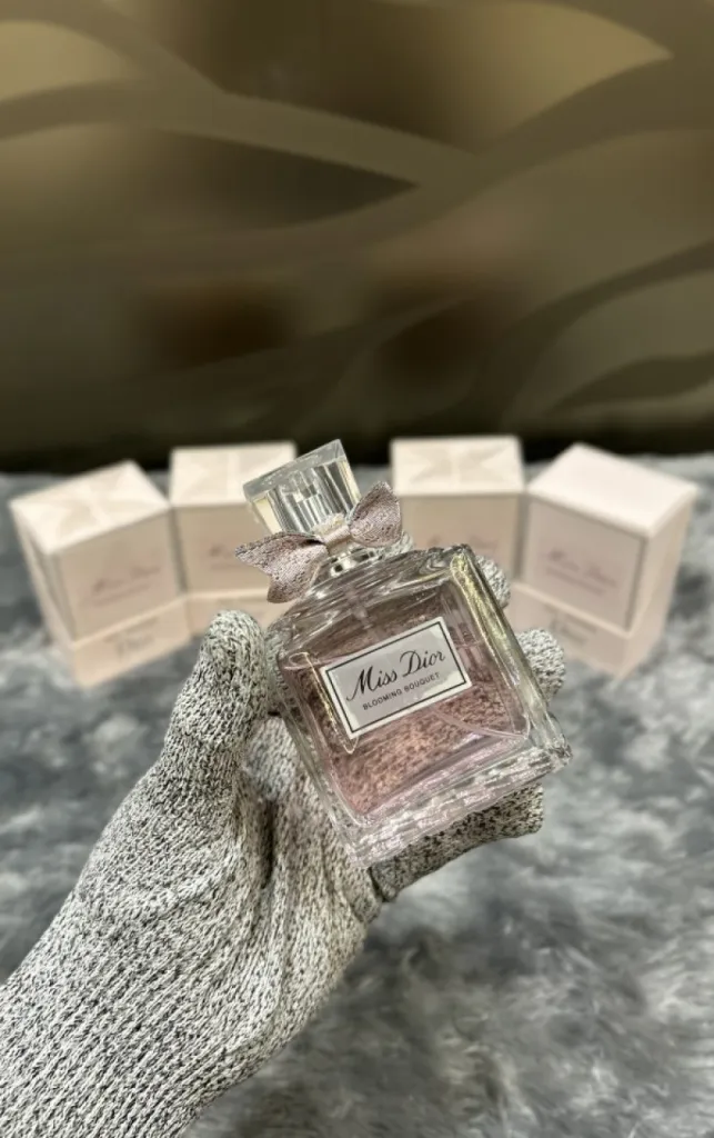 Miss Dior Perfume for Women – image 4