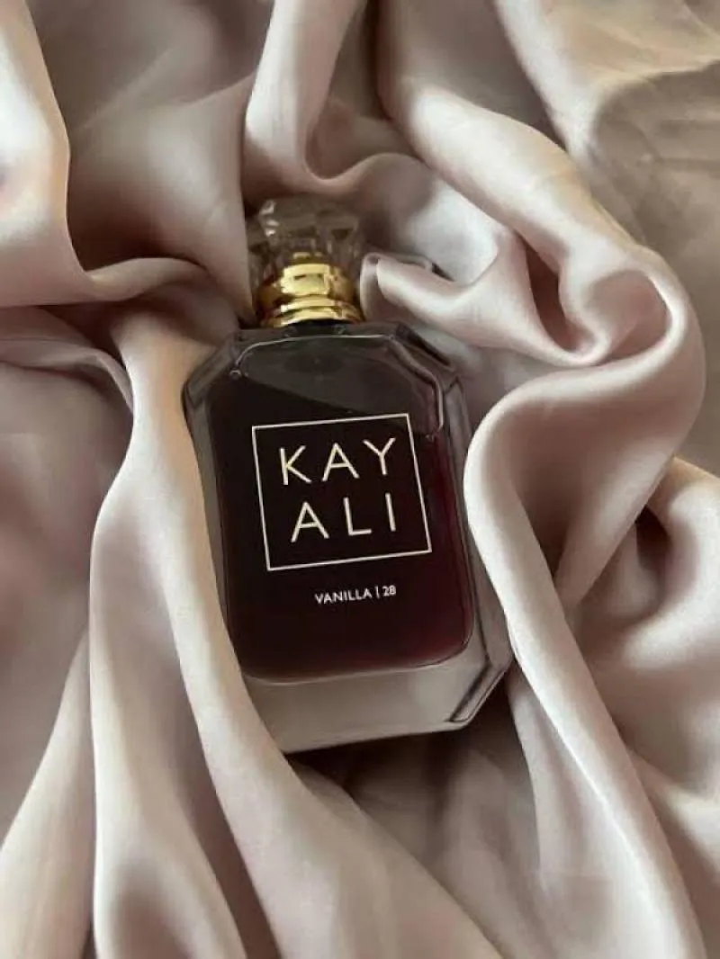 Kayali Vanilla 28 Unisex Perfume – image 3