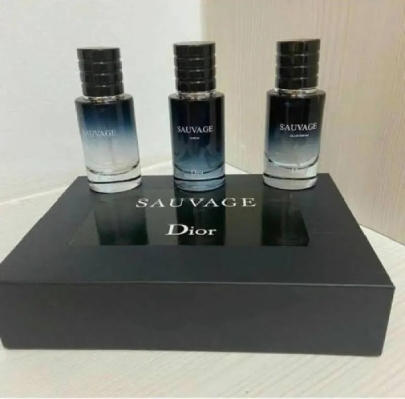 Dior Sauvage Perfume Gift Set – image 3
